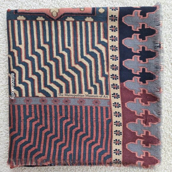 The Met Wool Soft Square Scarf Earth Tones Metropolitan Museum of Art - Picture 16 of 16